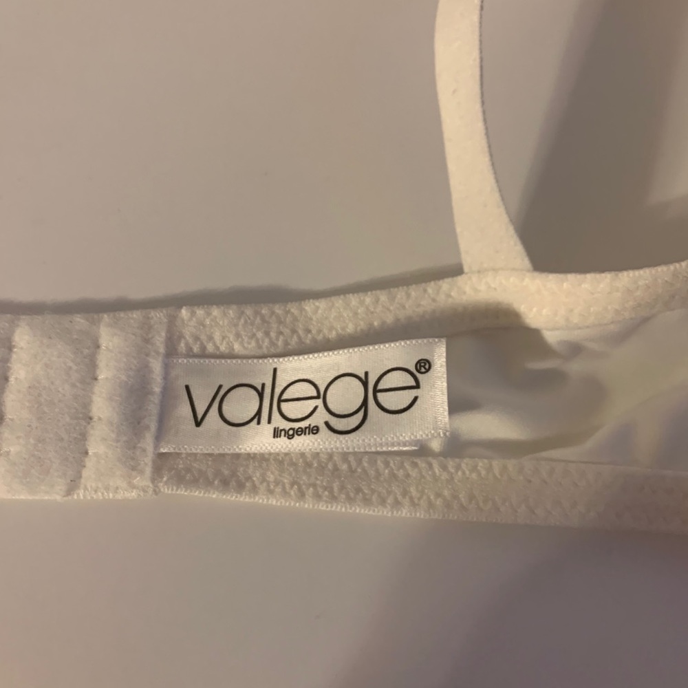 Never worn - Picture 6 of 7
